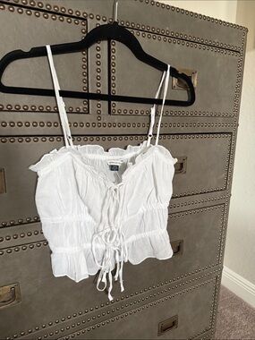 American Eagle Outfitters White Tie-Front Ruffle Camisole